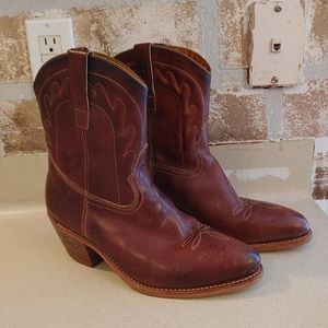 CIRCLE S women's leather cowboy boots
